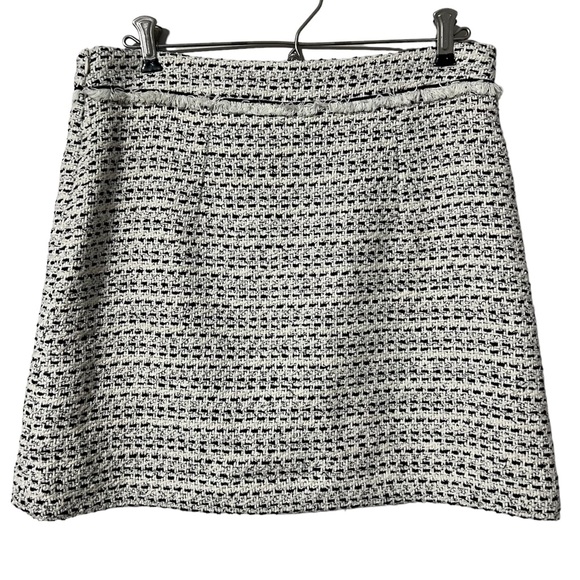 COMPTOIR DES COTONNIERS Tweed Frayed Mini Skirt Black + White Size Small - Picture 2 of 6